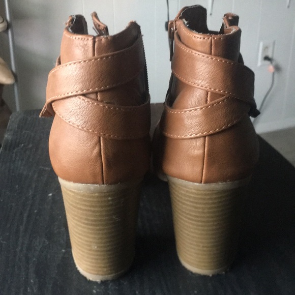 Booties - Picture 4 of 5